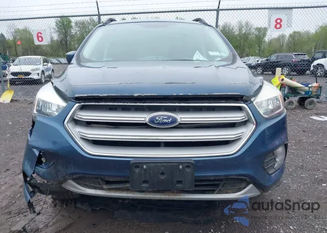 2018 Ford Escape Se из США, поврежденный, VIN 1FMCU9GD4JUA68645